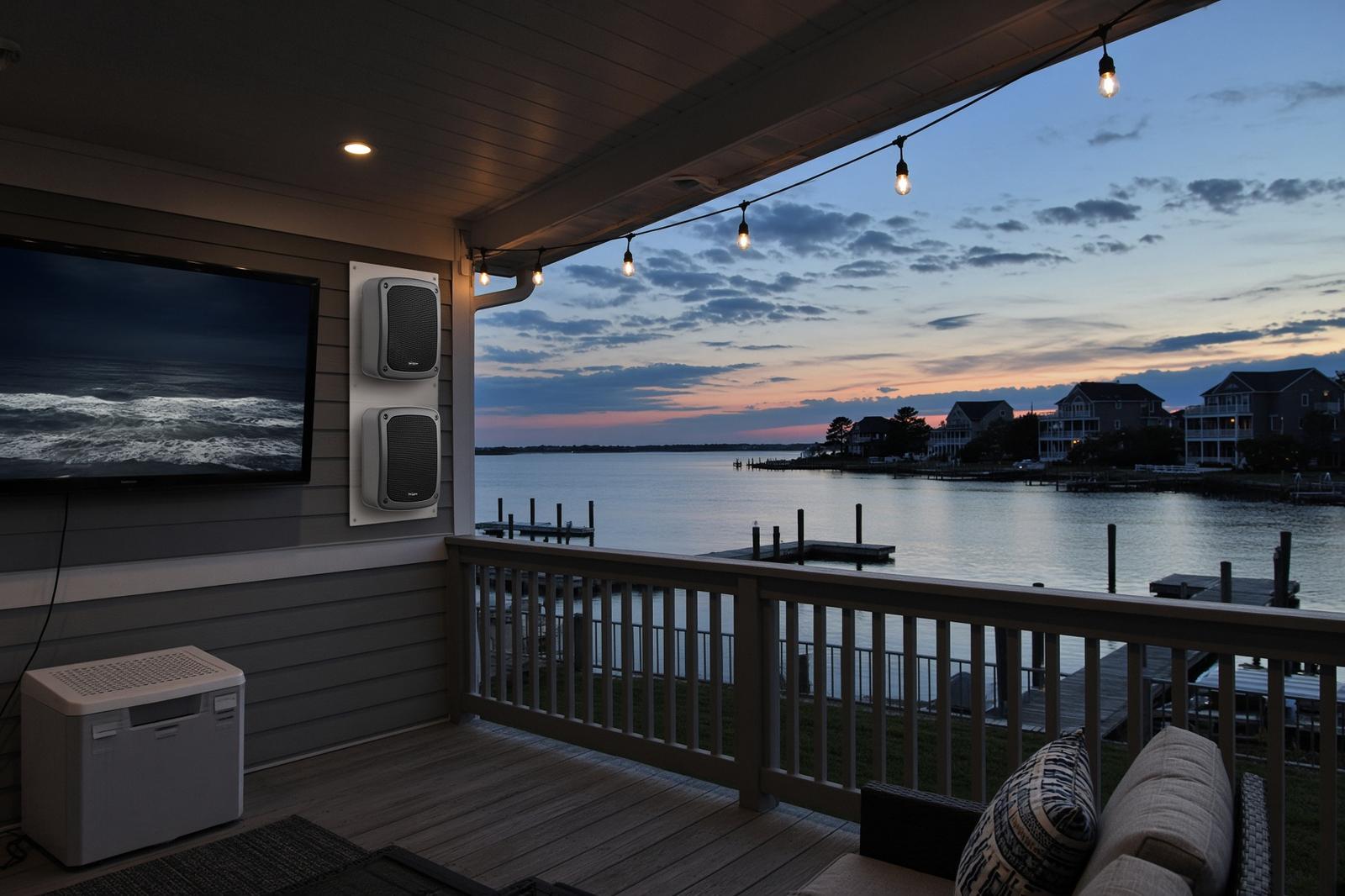 Outdoor Entertainment